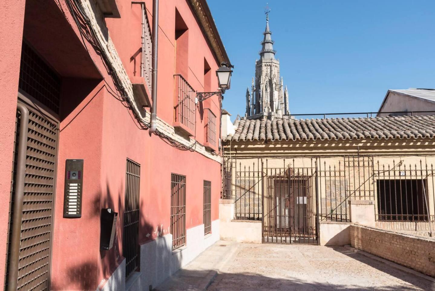La Dama Del Jardin Del Nuncio Apartment Toledo Ngoại thất bức ảnh