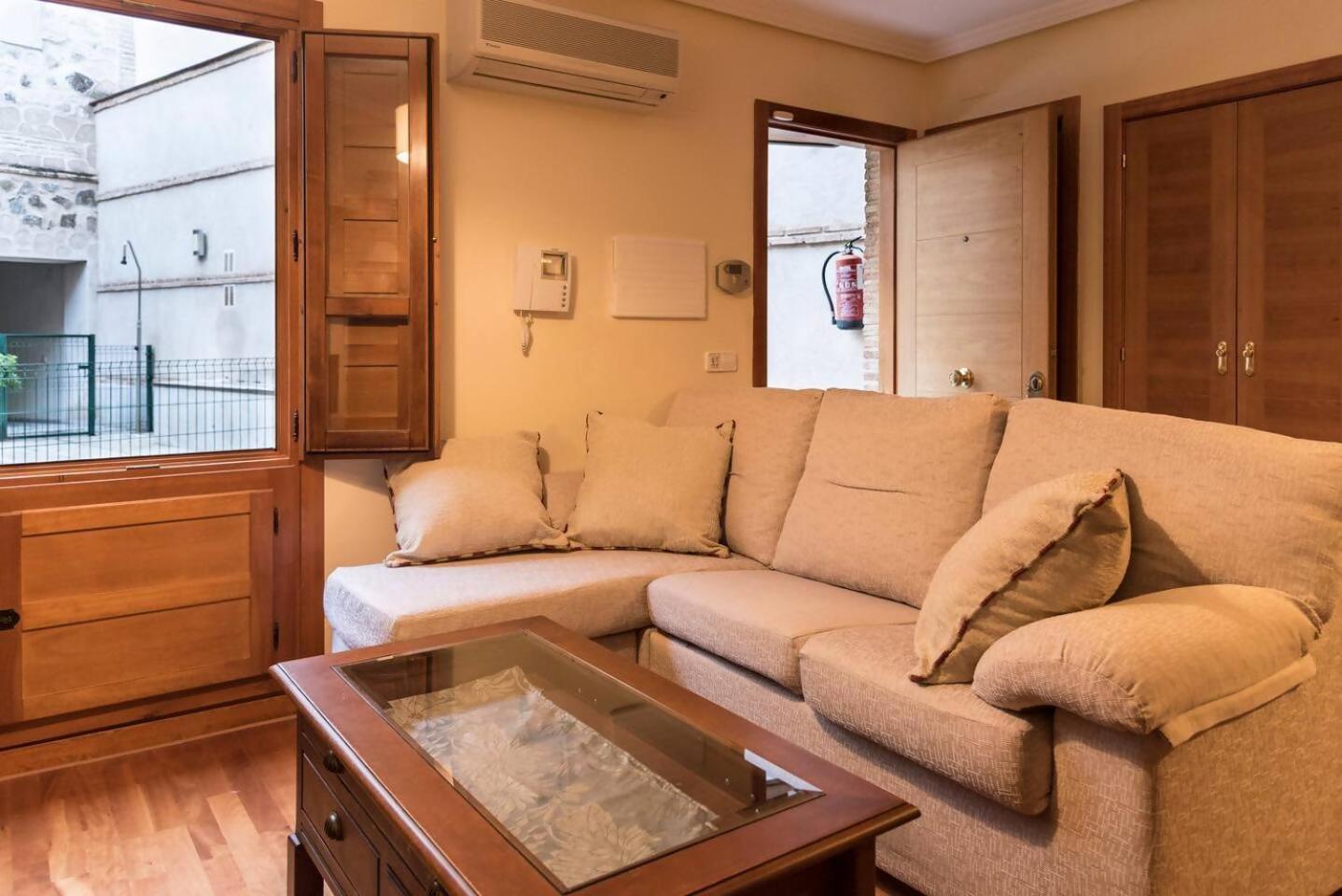 La Dama Del Jardin Del Nuncio Apartment Toledo Ngoại thất bức ảnh